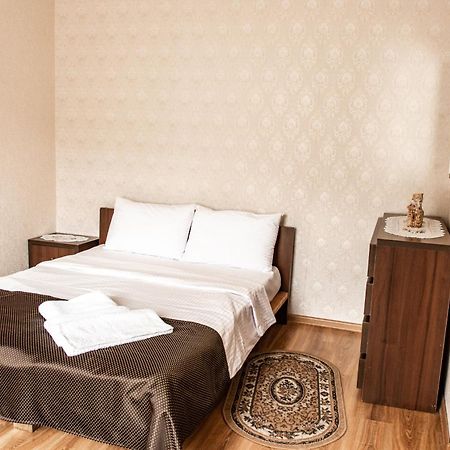 Bilya Richky Hotel Kamenets-Podolsk Eksteriør bilde